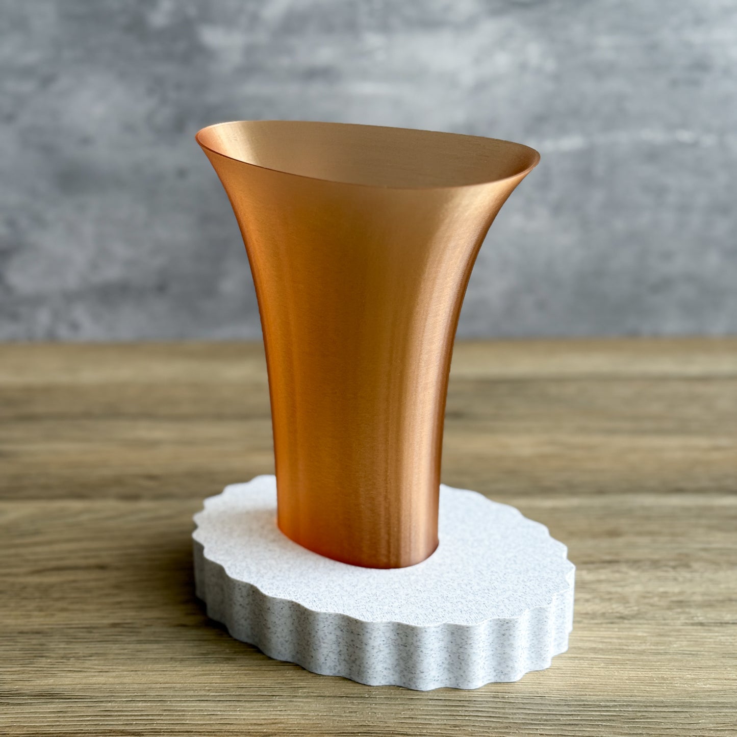 Flare Vase/Oval Plate Set