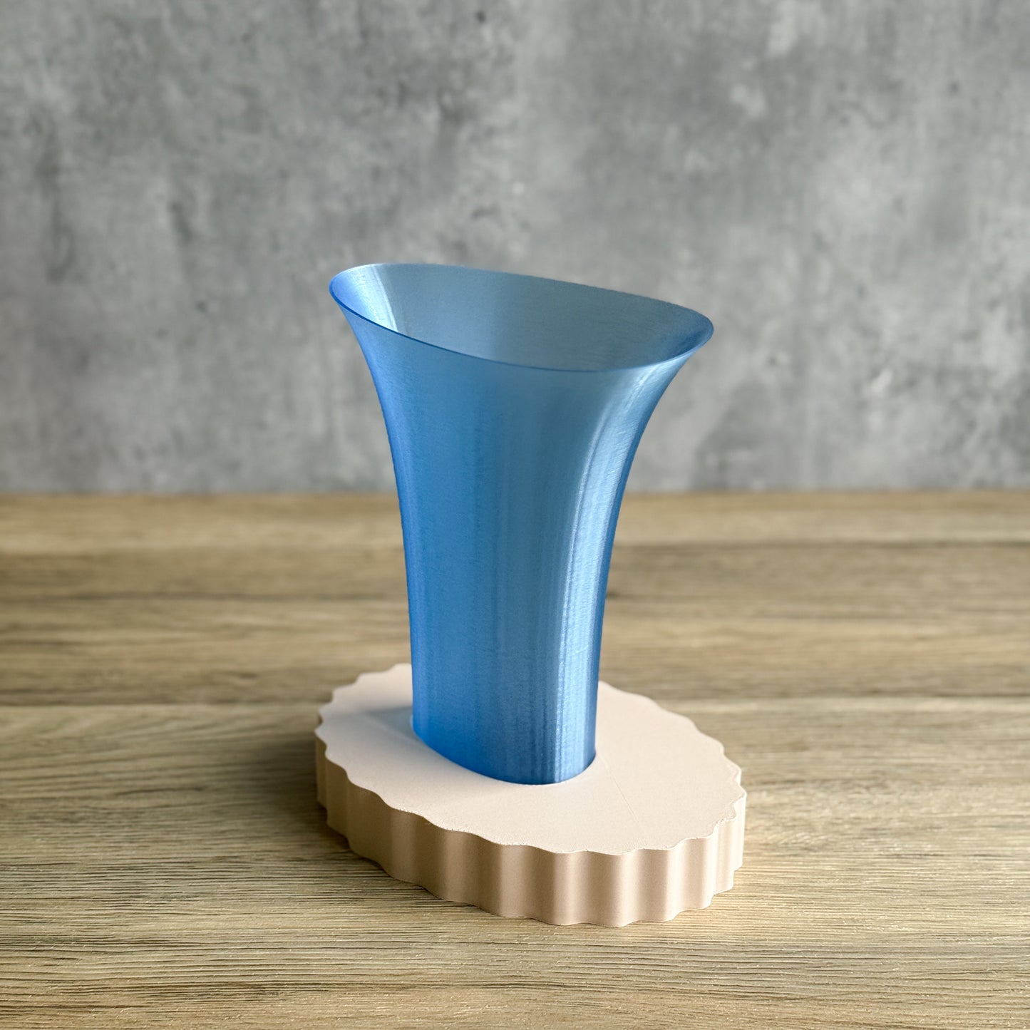 Flare Vase / Oval Plate