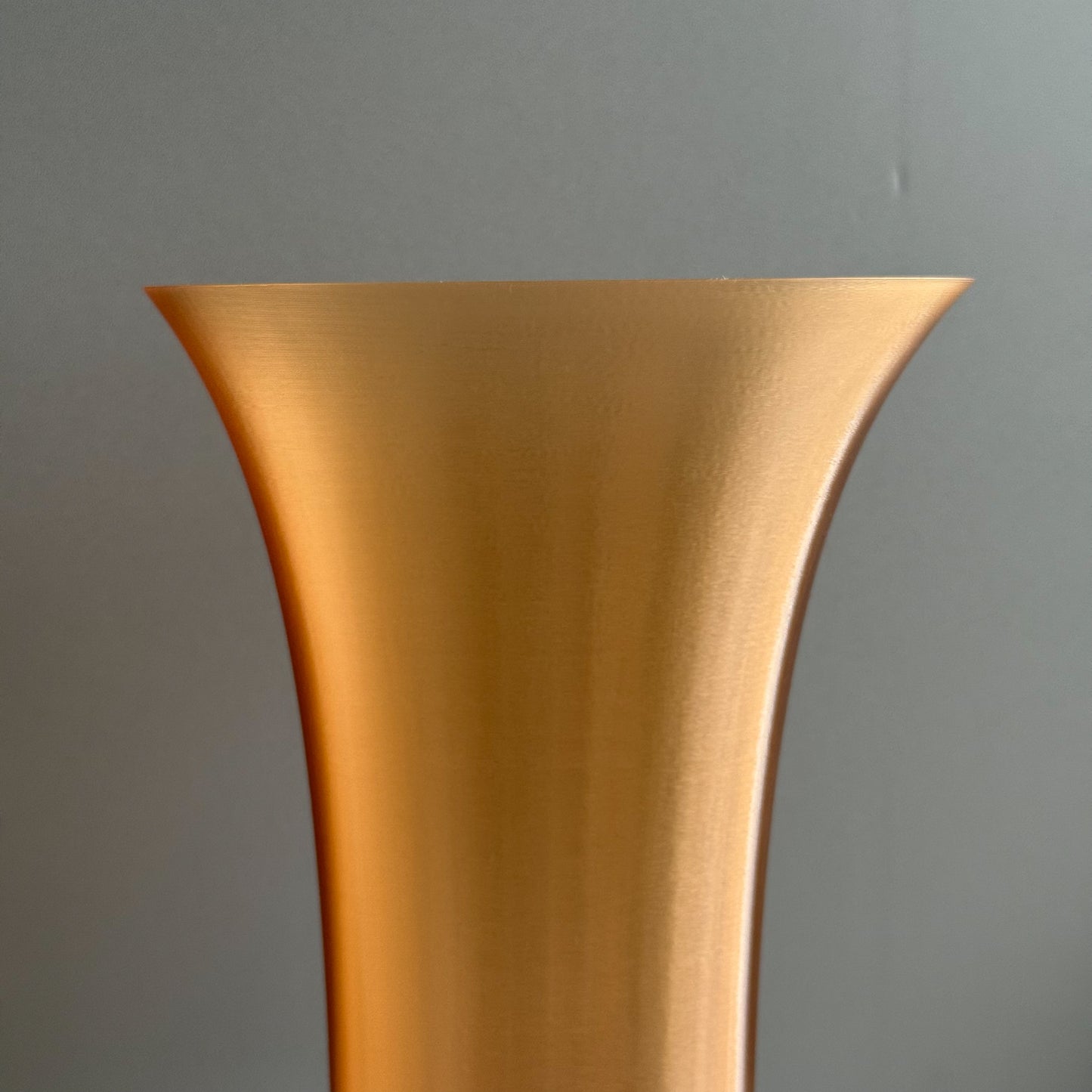 Flare Vase / Circle Plate