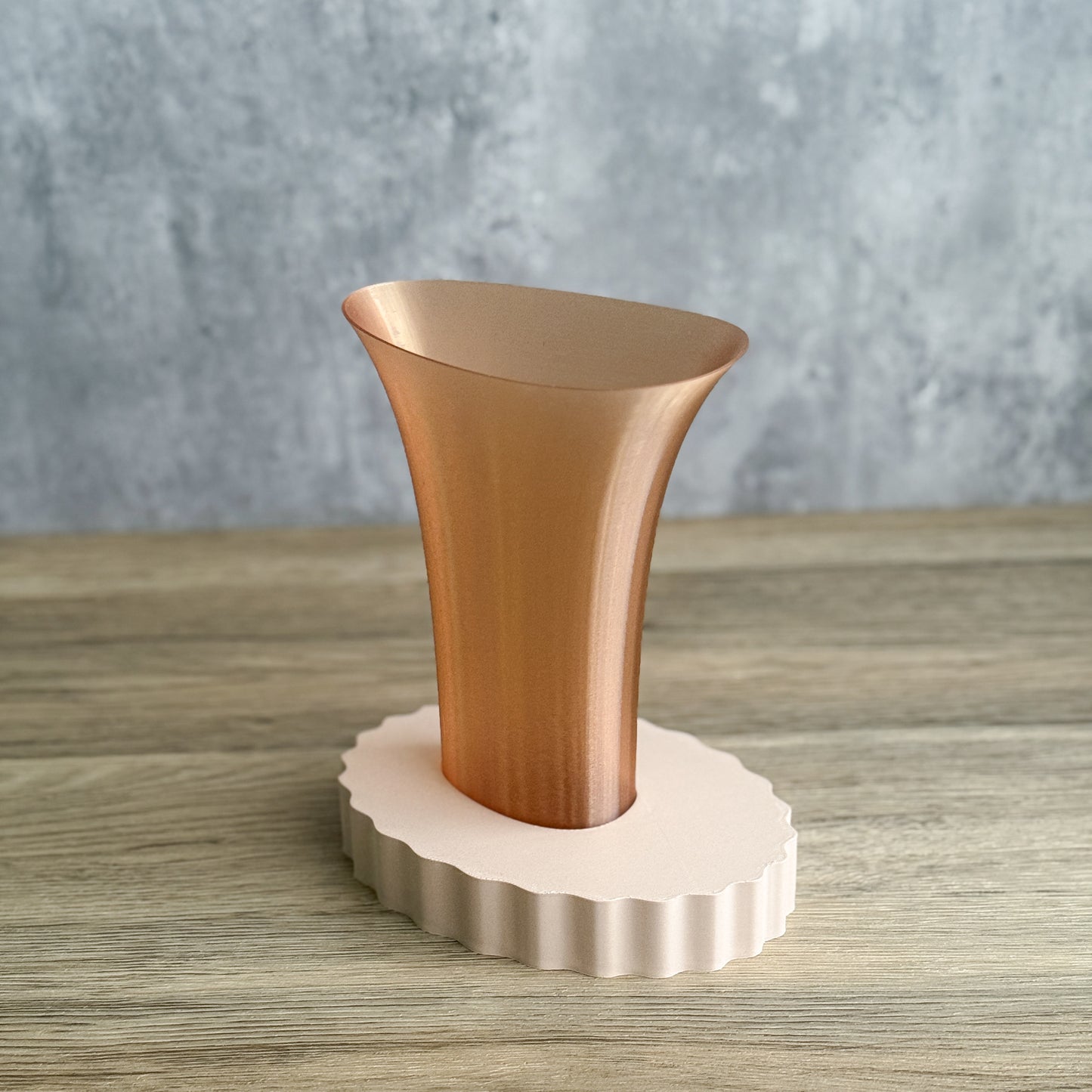 Flare Vase / Oval Plate