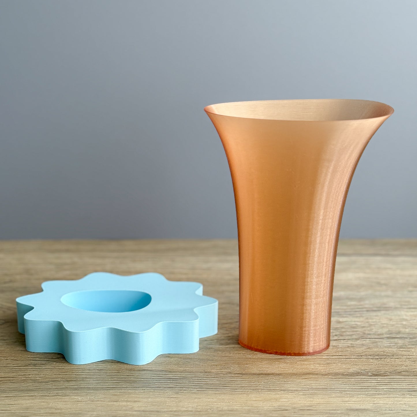 Flare Vase / Wavy Plate