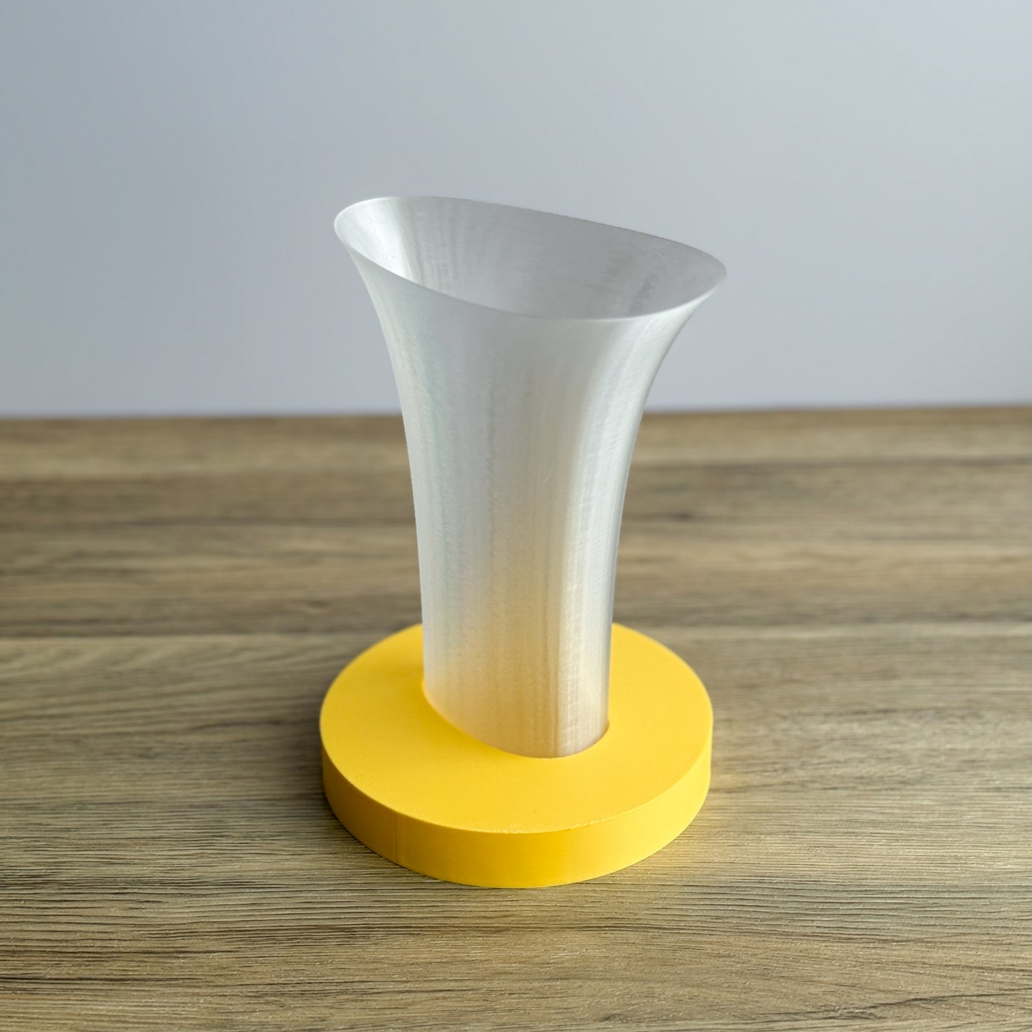 Flare Vase / Circle Plate