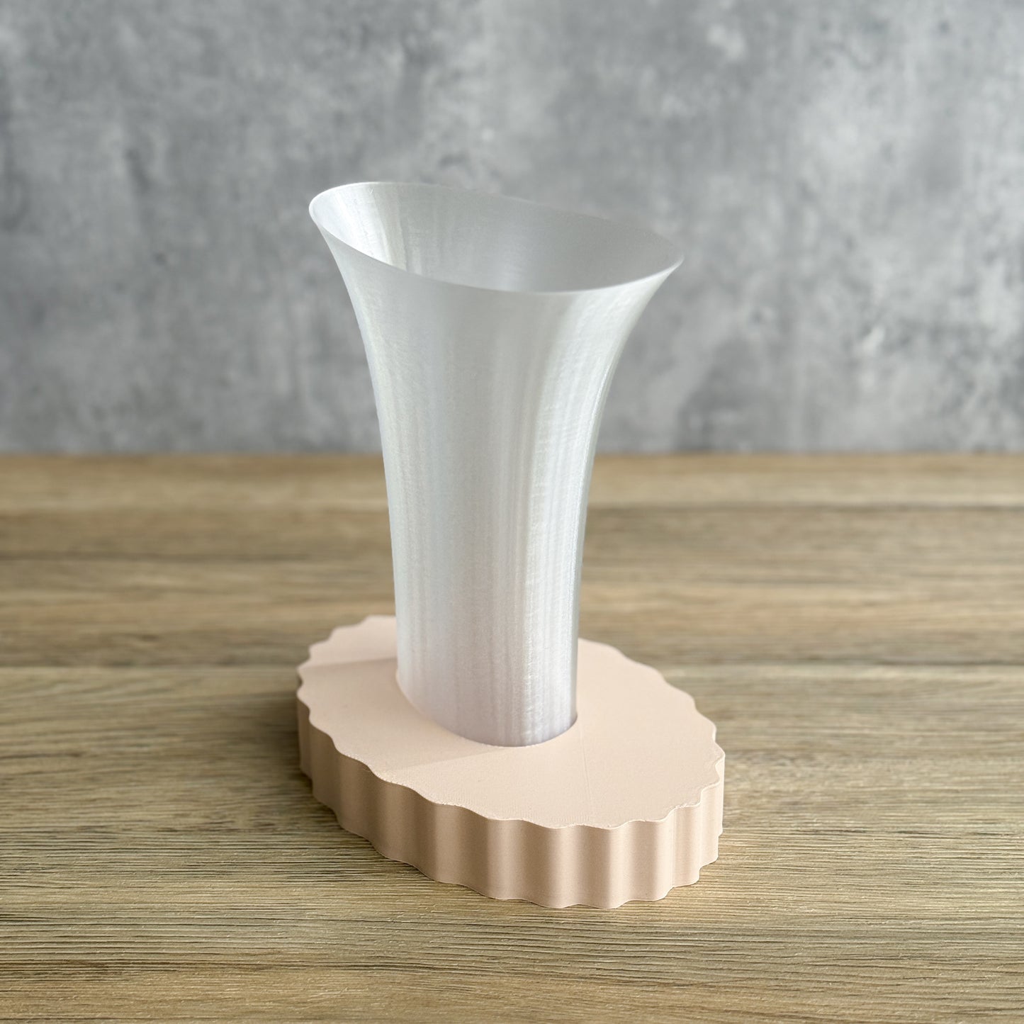 Flare Vase / Oval Plate