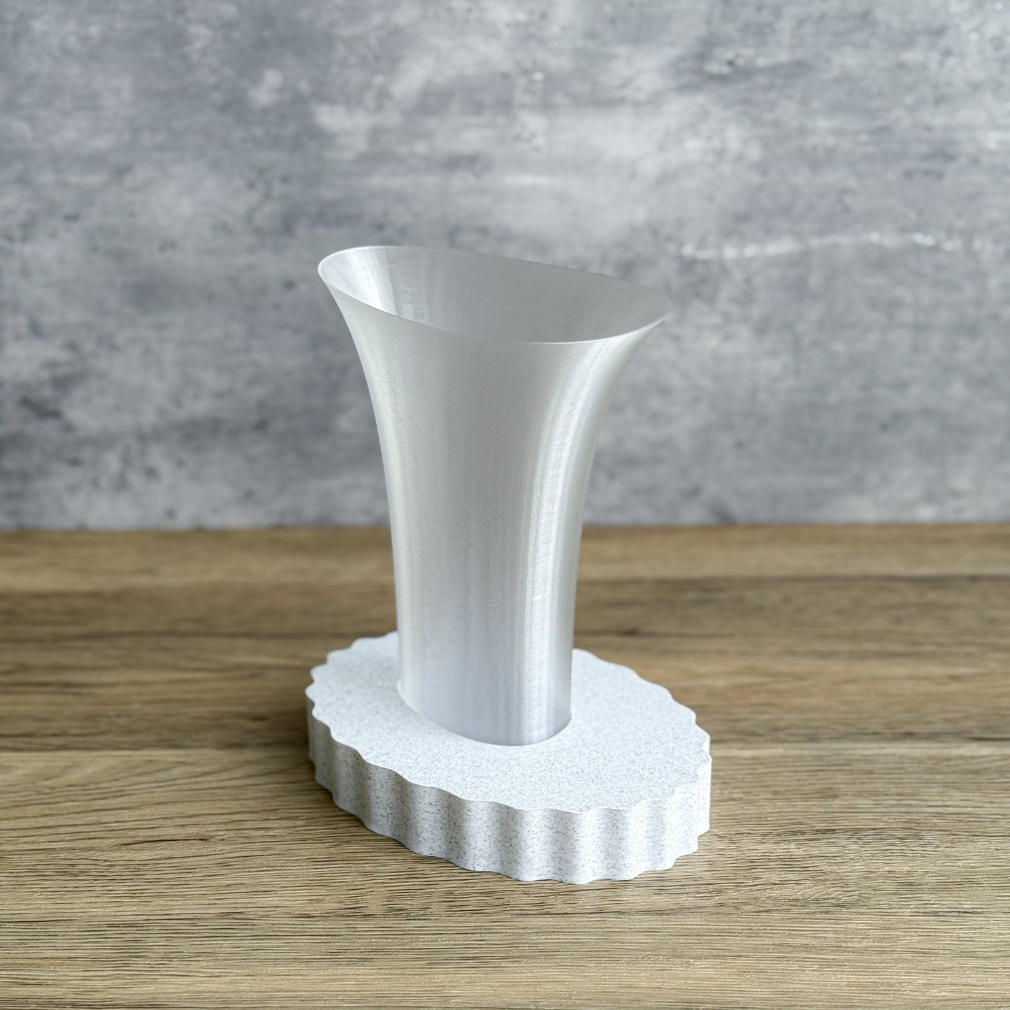 Flare Vase / Oval Plate