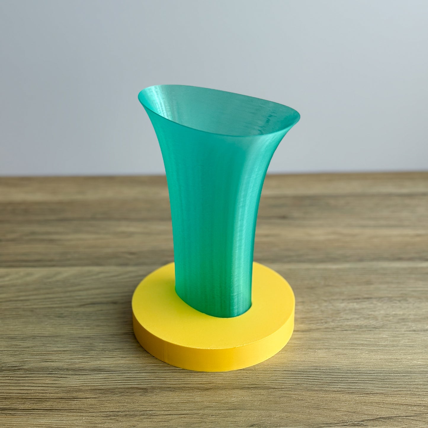 Flare Vase / Circle Plate